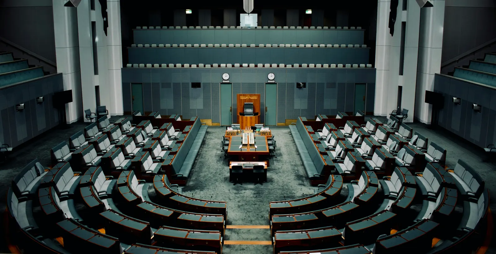 Political Campaign Strategy Guide: Winning Tactics